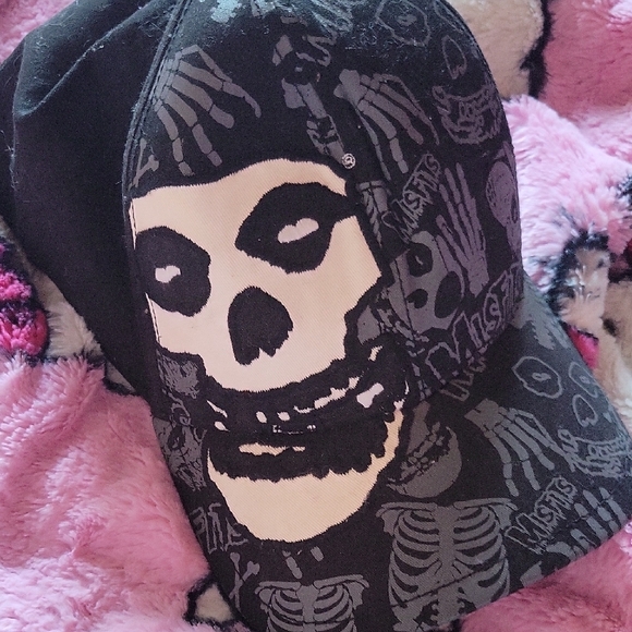 Misfits Hat - Picture 3 of 5
